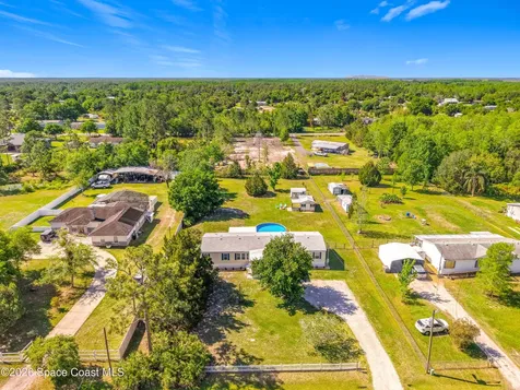 9040 Mercury Drive St. Cloud FL 34773