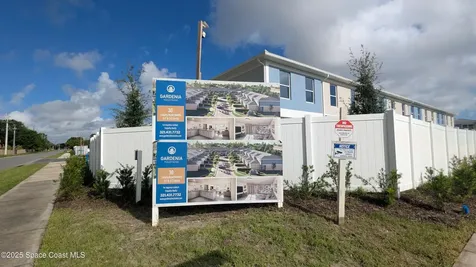 1635 Par Street NE Palm Bay FL 32905