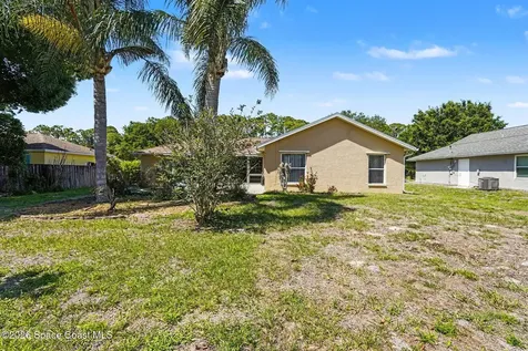 1410 Kaslo Circle NW Palm Bay FL 32907