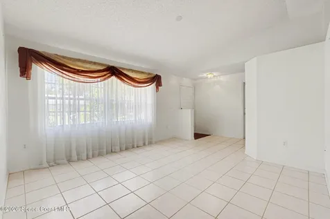 1410 Kaslo Circle NW Palm Bay FL 32907