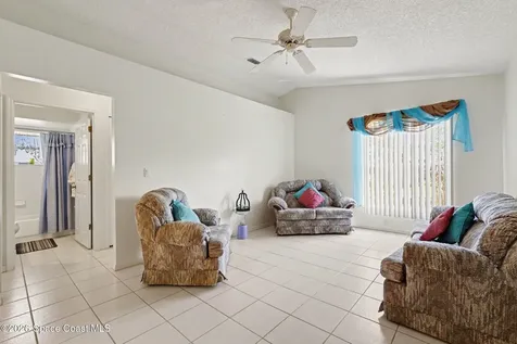 1410 Kaslo Circle NW Palm Bay FL 32907