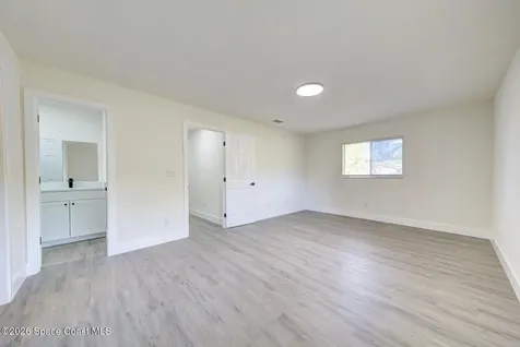 1095 Carol Avenue Titusville FL 32780