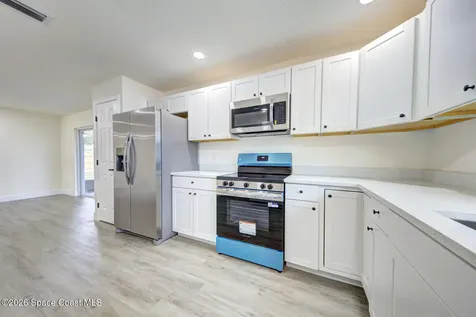 1095 Carol Avenue Titusville FL 32780