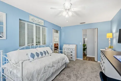 967 Douglas Street SE Palm Bay FL 32909