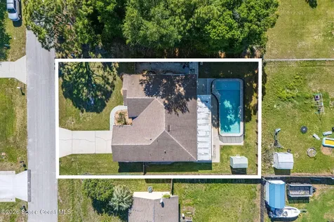 967 Douglas Street SE Palm Bay FL 32909