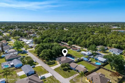 967 Douglas Street SE Palm Bay FL 32909