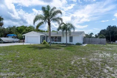 9100 Central Avenue Micco FL 32976