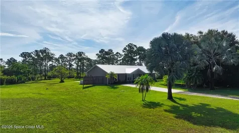 12050 138th Avenue Fellsmere FL 32948