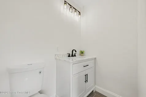 2678 Pine Avenue Mims FL 32754