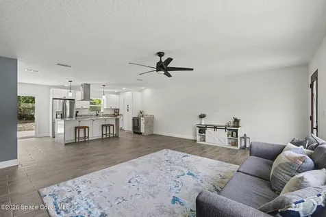 2678 Pine Avenue Mims FL 32754