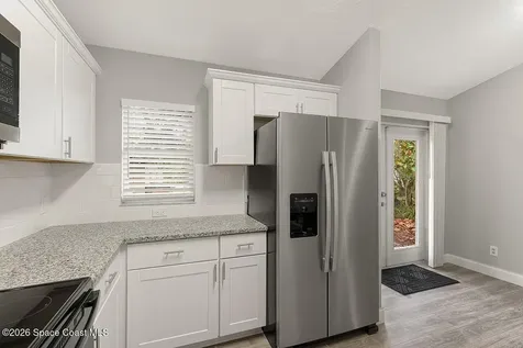 225 12th Street SW Vero Beach FL 32962