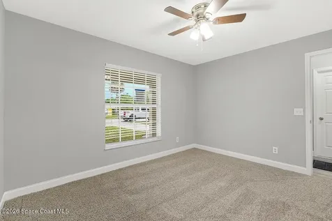 225 12th Street SW Vero Beach FL 32962