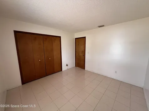 818 Seven Gables Circle SE Palm Bay FL 32909