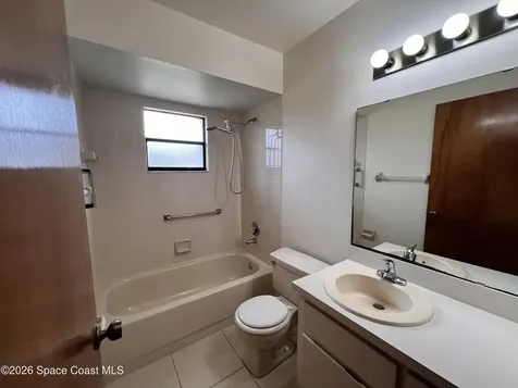 818 Seven Gables Circle SE Palm Bay FL 32909
