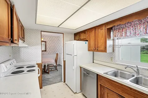 979 Kings Post Road Rockledge FL 32955