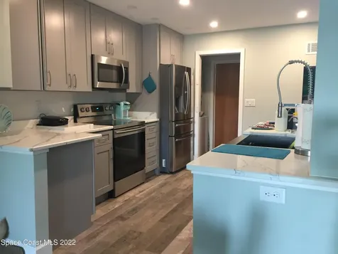 31 Emerald Court Satellite Beach FL 32937