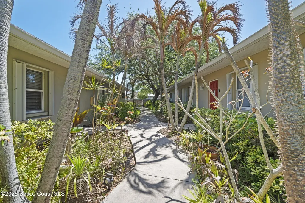 236 Woodland Avenue Cocoa Beach FL 32931