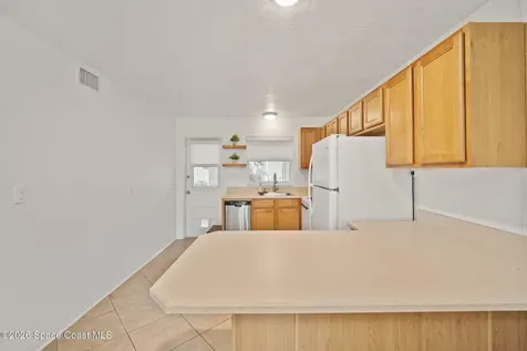 236 Woodland Avenue Cocoa Beach FL 32931