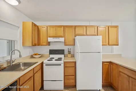 236 Woodland Avenue Cocoa Beach FL 32931