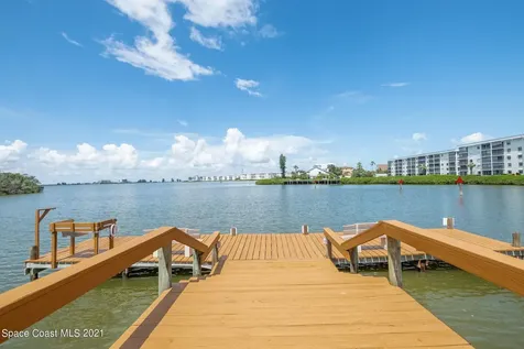 200 S Banana River Boulevard Cocoa Beach FL 32931