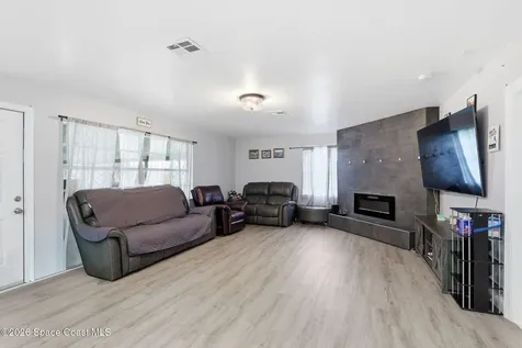 588 Audubon Avenue NE Palm Bay FL 32907