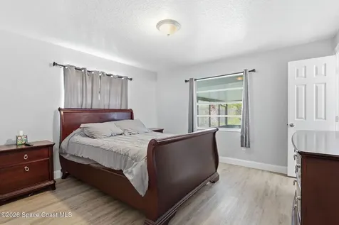 588 Audubon Avenue NE Palm Bay FL 32907