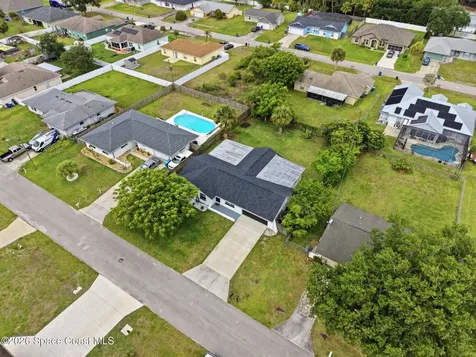 588 Audubon Avenue NE Palm Bay FL 32907