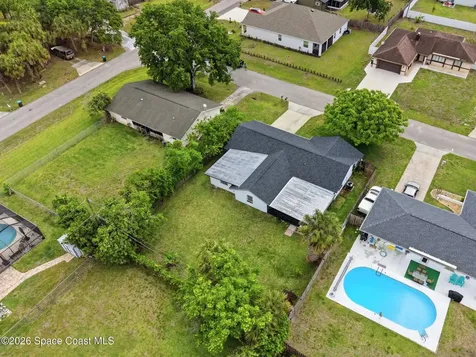 588 Audubon Avenue NE Palm Bay FL 32907