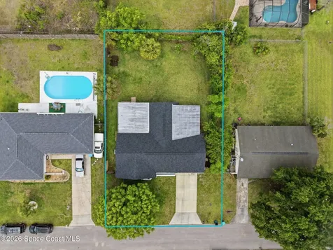 588 Audubon Avenue NE Palm Bay FL 32907