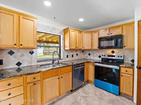 406 Amherst Avenue Melbourne FL 32901