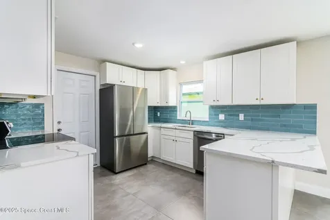 828 Angela Avenue Rockledge FL 32955
