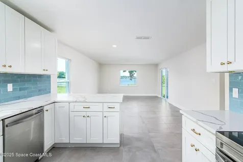 828 Angela Avenue Rockledge FL 32955