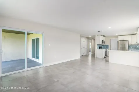 828 Angela Avenue Rockledge FL 32955
