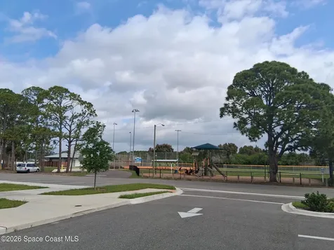 828 Angela Avenue Rockledge FL 32955