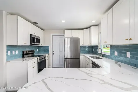 828 Angela Avenue Rockledge FL 32955