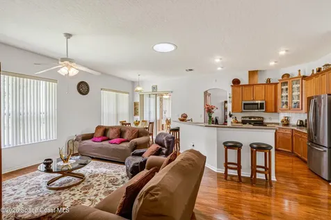 785 SE Parsons Circle SE Palm Bay FL 32909