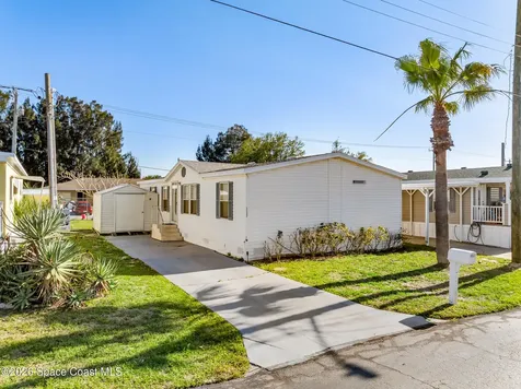 3132 Indian River Drive NE Palm Bay FL 32905