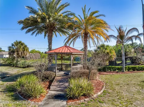 3132 Indian River Drive NE Palm Bay FL 32905