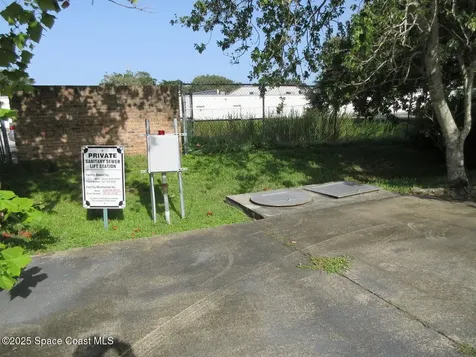 1264 Malabar Road SE Palm Bay FL 32907