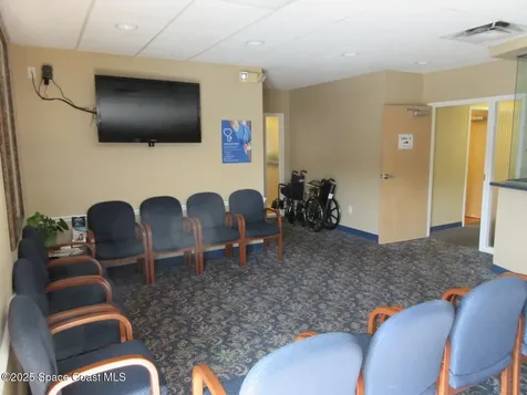 1264 Malabar Road SE Palm Bay FL 32907