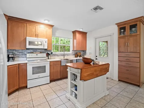 255 Mockingbird Lane Merritt Island FL 32953