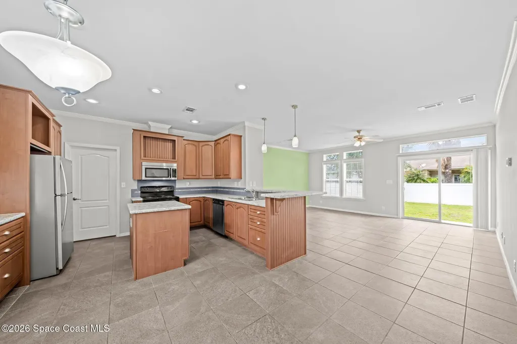 1873 Nanton Street NW Palm Bay FL 32907
