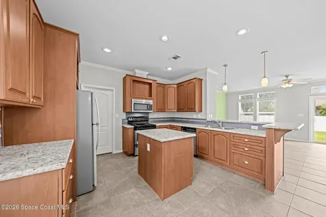 1873 Nanton Street NW Palm Bay FL 32907