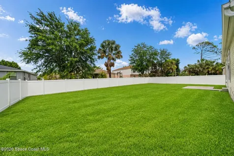 1873 Nanton Street NW Palm Bay FL 32907