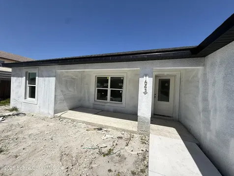 1643 Windsor Avenue SE Palm Bay FL 32909
