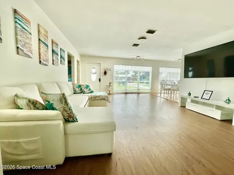 133 NE 1st Street Satellite Beach FL 32937