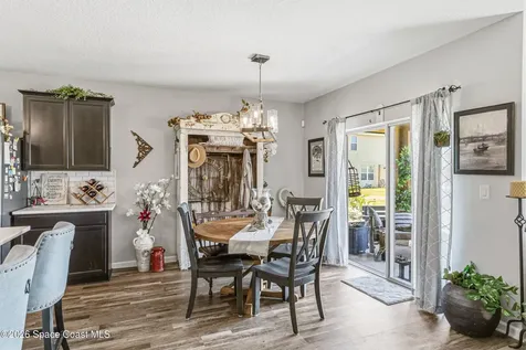 2213 Mccormack Way Melbourne FL 32935
