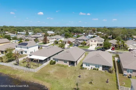 2213 Mccormack Way Melbourne FL 32935