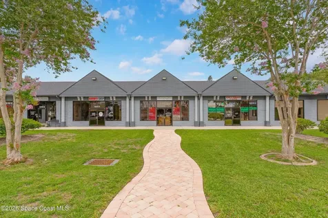 2213 Mccormack Way Melbourne FL 32935
