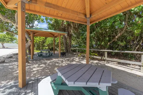 2213 Mccormack Way Melbourne FL 32935
